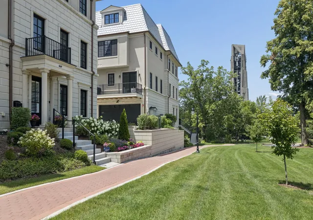 Photo 3 of Sale Pending at 469 Aurora Ave #469, Naperville, IL 60540 | MLS# 12689872 | Listing updated on 2026-09-11