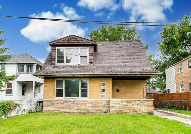 Photo 1 of Multi family home for sale at 5160 W Sunnyside Ave, Chicago, IL 60630 | MLS# 12693972 | Listing updated on 2026-09-23