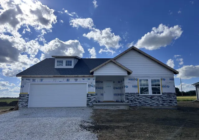Photo 1 of Sale Pending at 1850 Sycamore St, Peru, IL 61354 | MLS# 12696041 | Listing updated on 2026-09-11