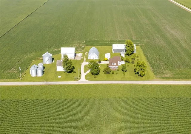 Photo 3 of Single family home for sale at 10168 N 600 East Rd, Gridley, IL 61744 | MLS# 12698529 | Listing updated on 2026-09-14