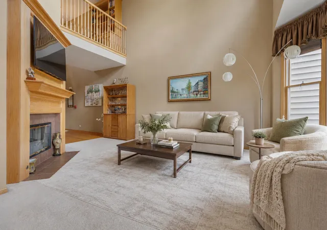 Photo 4 of Townhouse for sale at 1312 Inverness Ct, Antioch, IL 60002 | MLS# 12700059 | Listing updated on 2026-09-11