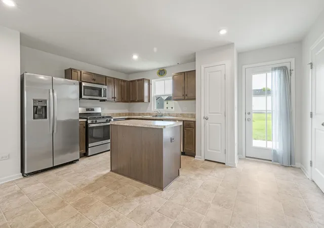 Photo 3 of Single family home for sale at 211 Buckeye St, Waterman, IL 60556 | MLS# 12702008 | Listing updated on 2026-09-11