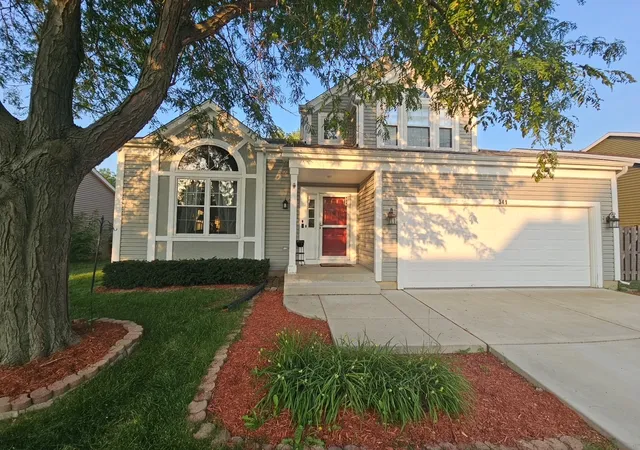 Photo 1 of Single family home for sale at 341 Dorchester Ln, Grayslake, IL 60030 | MLS# 12705096 | Listing updated on 2026-10-06