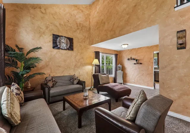 Photo 3 of Single family home for sale at 341 Dorchester Ln, Grayslake, IL 60030 | MLS# 12705096 | Listing updated on 2026-10-06