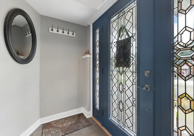 Photo 3 of Single family home for sale at 920 Regent St, New Lenox, IL 60451 | MLS# 12708381 | Listing updated on 2026-09-28