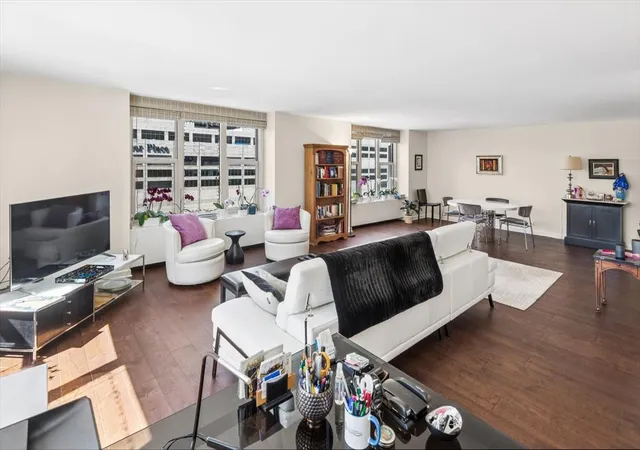 Photo 4 of Condo for sale at 777 N Michigan Ave #1801, Chicago, IL 60611 | MLS# 12708400 | Listing updated on 2026-09-15