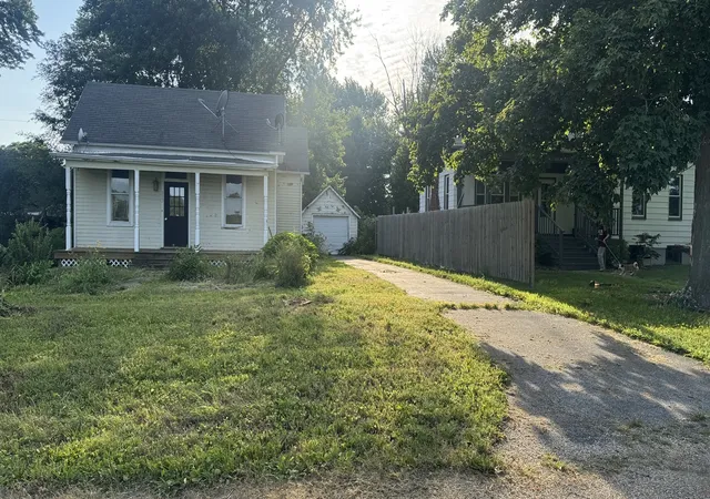 Photo 1 of Single family home for sale at 313 N Henderson St, Kenney, IL 61749 | MLS# 12710650 | Listing updated on 2026-10-15