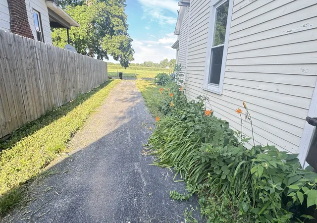 Photo 2 of Single family home for sale at 313 N Henderson St, Kenney, IL 61749 | MLS# 12710650 | Listing updated on 2026-10-15