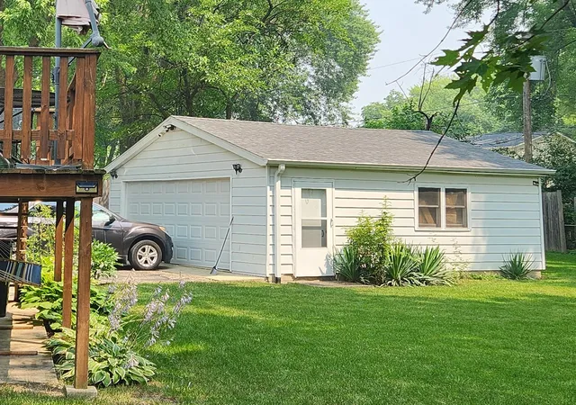 Photo 4 of Single family home for sale at (Undisclosed), Streamwood, IL 60107 | MLS# 12710981 | Listing updated on 2026-10-05