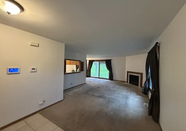 Photo 4 of Townhouse for sale at 266 Greensboro Ct #5, Elk Grove Village, IL 60007 | MLS# 12711552 | Listing updated on 2026-09-21