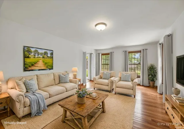 Photo 2 of Single family home for sale at 13118 Il Route 176 Hwy, Woodstock, IL 60098 | MLS# 12711788 | Listing updated on 2026-09-11