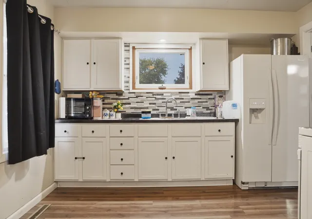 Photo 3 of Single family home for sale at 605 W 20th Street, Rock Falls, IL 61071 | MLS# 12712568 | Listing updated on 2026-10-07