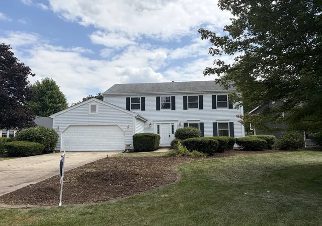 Photo 2 of Single family home for sale at 0n421 Winfield Scott Dr, Winfield, IL 60190 | MLS# 12713403 | Listing updated on 2026-09-15