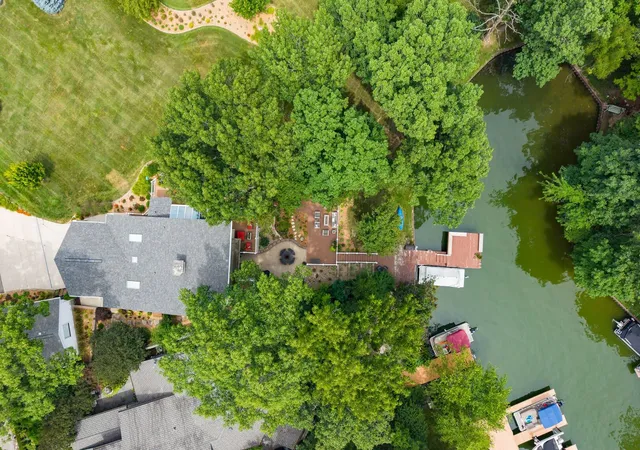 Photo 3 of Sale Pending at 25130 Arrowhead Ln, Hudson, IL 61748 | MLS# 12713509 | Listing updated on 2026-09-11
