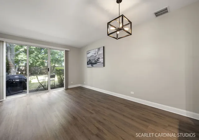 Photo 4 of Townhouse for sale at 391 Hunterdon Ct #4391A, Schaumburg, IL 60194 | MLS# 12713582 | Listing updated on 2026-09-15