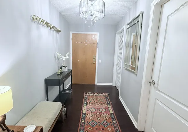 Listing Photo 3 - Condo for sale in building located at 811 Chicago Ave, Evanston, IL 60202 - Unit #308