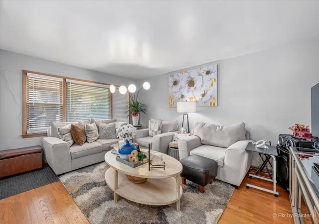 Photo 3 of Single family home for sale at 743 Newcastle Ave, Westchester, IL 60154 | MLS# 12713762 | Listing updated on 2026-09-30