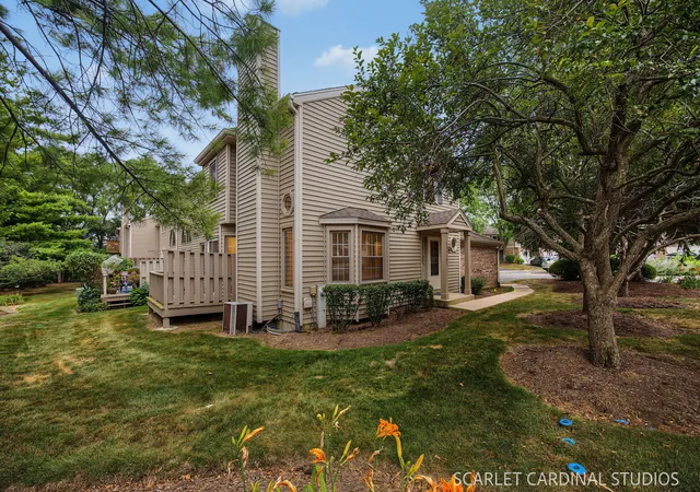 Photo 2 of Townhouse for sale at 27w194 Emerson Ct, Winfield, IL 60190 | MLS# 12714014 | Listing updated on 2026-09-15