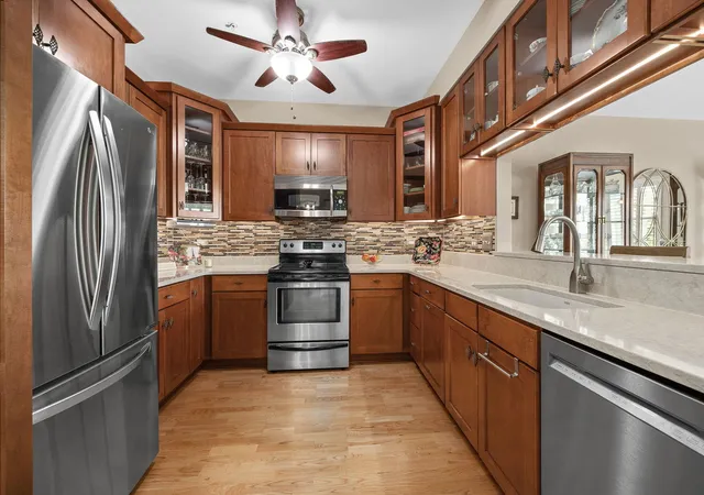 Photo 3 of Condo for sale at 935 Burlington Ave #309, Downers Grove, IL 60515 | MLS# 12714170 | Listing updated on 2026-09-11