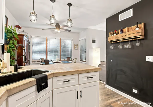 Photo 3 of Sale Pending at 526 Silver Aspen Cir, Crystal Lake, IL 60014 | MLS# 12714980 | Listing updated on 2026-10-02