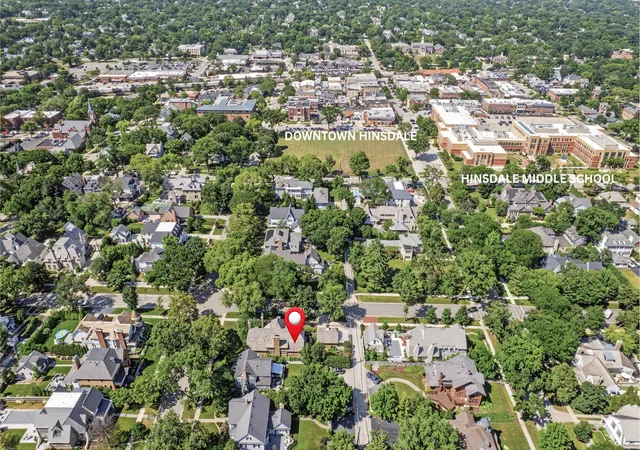 Photo 1 of Single family home for sale at 401 S Lincoln St, Hinsdale, IL 60521 | MLS# 12716824 | Listing updated on 2026-09-18