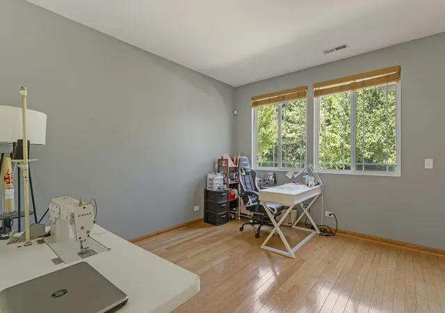 Photo 4 of Single family home for sale at 974 Celebration Dr, Aurora, IL 60504 | MLS# 12717314 | Listing updated on 2026-09-23