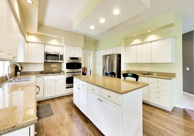 Photo 2 of Sale Pending at 712 De Lasalle Ct, Naperville, IL 60565 | MLS# 12717599 | Listing updated on 2026-09-11