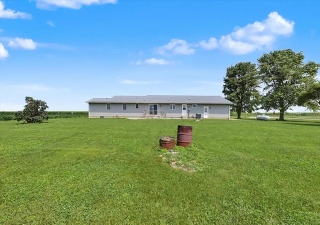 Photo 4 of Single family home for sale at 2499 County Rd 2600, Penfield, IL 61862 | MLS# 12717638 | Listing updated on 2026-09-11