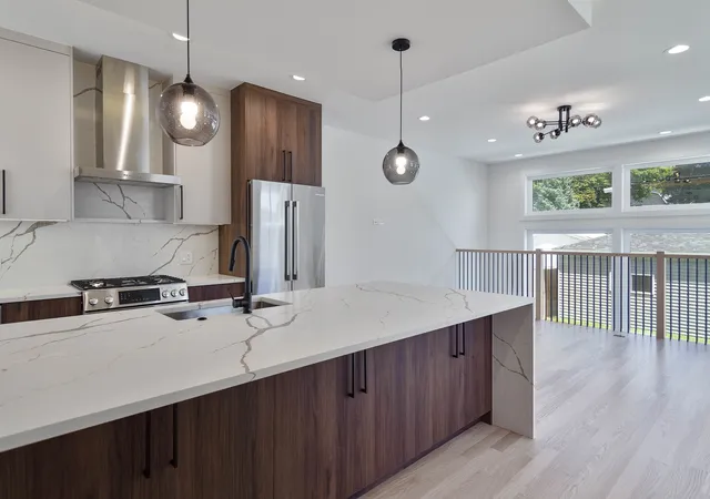 Photo 2 of Single family home for sale at 5355 N Melvina Ave, Chicago, IL 60630 | MLS# 12717706 | Listing updated on 2026-09-15