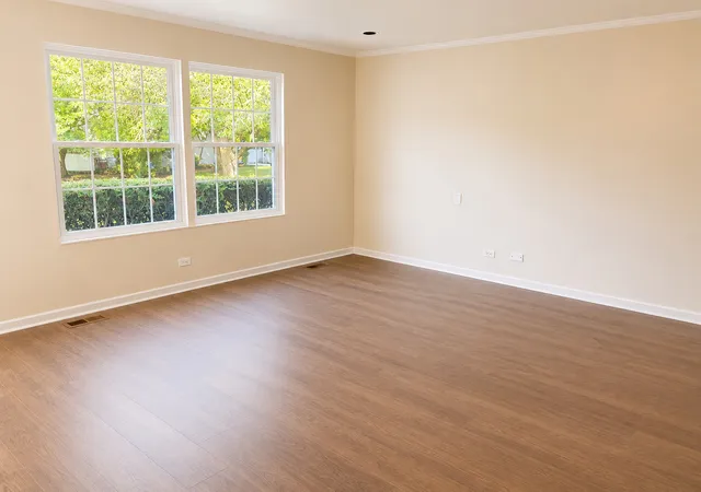 Photo 3 of Townhouse for sale at 76 Bright Oaks Cir, Cary, IL 60013 | MLS# 12717929 | Listing updated on 2026-09-15