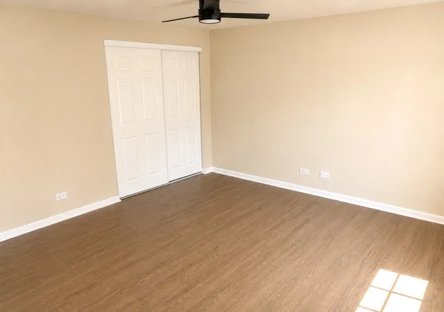Photo 4 of Townhouse for sale at 76 Bright Oaks Cir, Cary, IL 60013 | MLS# 12717929 | Listing updated on 2026-09-15