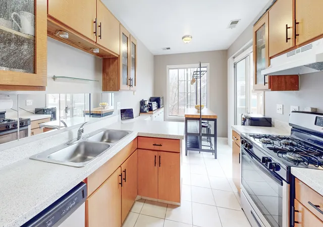 Photo 2 of Condo for sale at 225 Columbia Ct #6, Schaumburg, IL 60193 | MLS# 12717935 | Listing updated on 2026-09-10