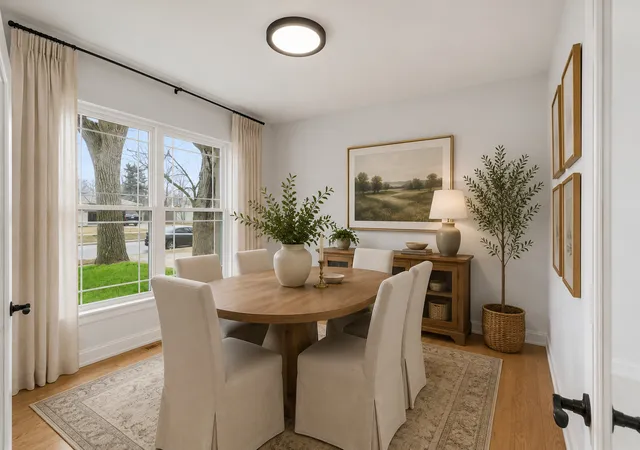 Photo 4 of Single family home for sale at 10832 Massasoit Ave, Chicago Ridge, IL 60415 | MLS# 12719000 | Listing updated on 2026-09-14