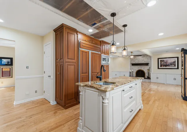 Photo 4 of Single family home for sale at 1234 Will Dr, Lockport, IL 60441 | MLS# 12719021 | Listing updated on 2026-09-21