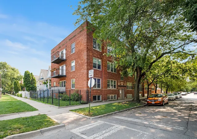 Photo 1 of Sale Pending at 3435 W Berteau Ave #3C, Chicago, IL 60618 | MLS# 12719528 | Listing updated on 2026-10-07