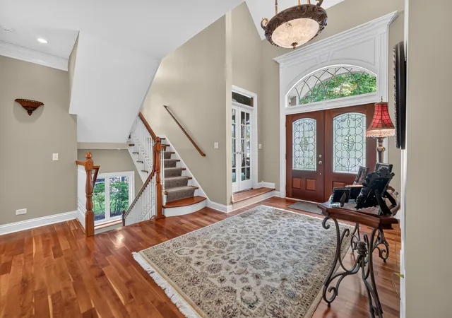 Photo 3 of Single family home for sale at 770 Reserve Ct, South Elgin, IL 60177 | MLS# 12719568 | Listing updated on 2026-09-25