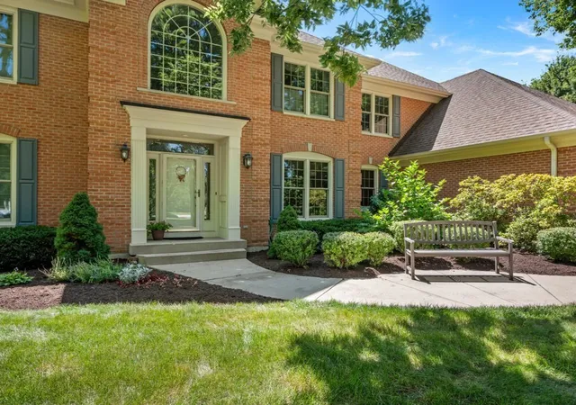 Photo 2 of Sale Pending at 7n286 Whispering Trl, St. Charles, IL 60175 | MLS# 12721005 | Listing updated on 2026-09-10