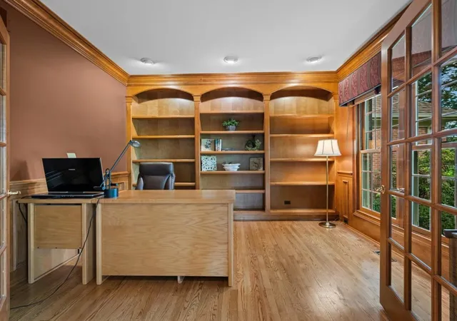 Photo 3 of Sale Pending at 7n286 Whispering Trl, St. Charles, IL 60175 | MLS# 12721005 | Listing updated on 2026-09-10
