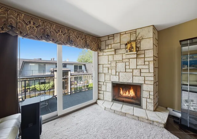 Listing Photo 5 - Condo for sale in building located at 11132 S 84Th Ave, Palos Hills, IL 60465 - Unit #3B