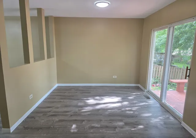 Photo 4 of Single family home for sale at 1705 Lake Pointe Dr, Plainfield, IL 60586 | MLS# 12722318 | Listing updated on 2026-09-12