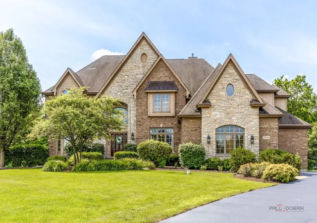 Photo 1 of Single family home for sale at 37w209 Deer Pond Ct, St. Charles, IL 60175 | MLS# 12724714 | Listing updated on 2026-09-12