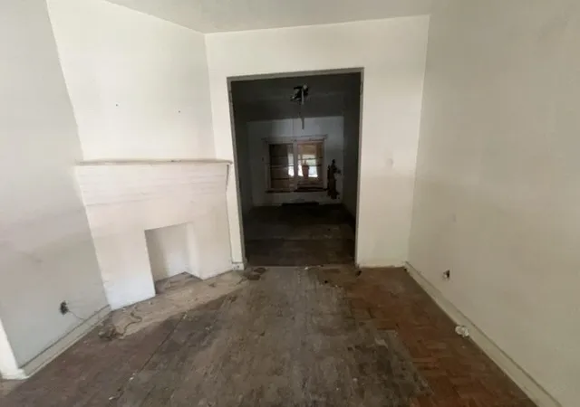 Photo 3 of Single family home for sale at 6941 S Michigan Ave, Chicago, IL 60637 | MLS# 12724853 | Listing updated on 2026-09-15