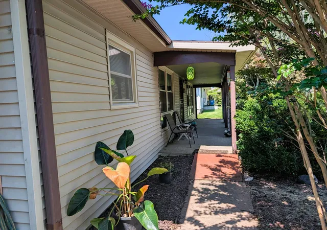 Photo 4 of Single family home for sale at 109 Belcher St, Anna, IL 62906 | MLS# 12724917 | Listing updated on 2026-10-09