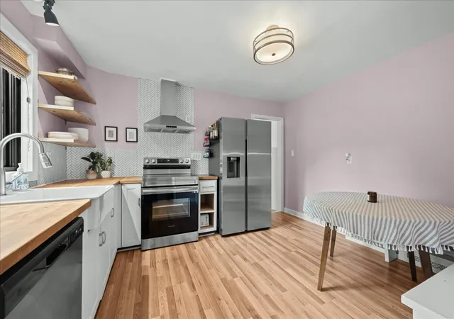 Photo 4 of Single family home for sale at 1316 S 4th Street, St. Charles, IL 60174 | MLS# 12725334 | Listing updated on 2026-09-12