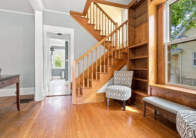 Photo 4 of Single family home for sale at 908 S Fell Ave, Normal, IL 61761 | MLS# 12725427 | Listing updated on 2026-09-23