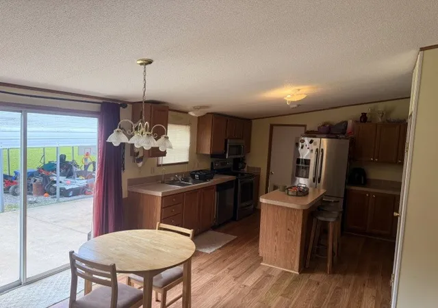 Photo 3 of Sale Pending at 11377 Husband Rd, Marion, IL 62959 | MLS# 12725513 | Listing updated on 2026-09-21