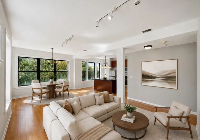 Photo 3 of Sale Pending at 5219 S Drexel Ave #3, Chicago, IL 60615 | MLS# 12725949 | Listing updated on 2026-09-25