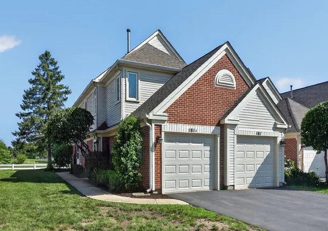 Condo for sale at 181 Inverness Ct #1, Elk Grove Village, IL 60007 | MLS# 12726319