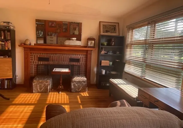 Photo 3 of Single family home for sale at 1236 Giant City Rd, Carbondale, IL 62902 | MLS# 12726663 | Listing updated on 2026-09-10