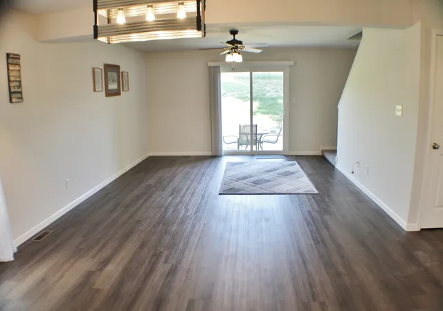 Photo 3 of House for sale at 1920 Red Willow Rd, Morris, IL 60450 | MLS# 12726689 | Listing updated on 2026-09-14